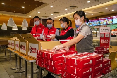 广西南宁市城市集中供餐服务联盟积极支援疫情防控工作